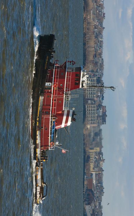 Tugboat in New York harbour