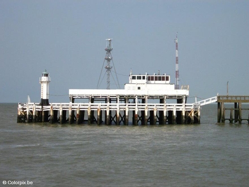 pier sign post
