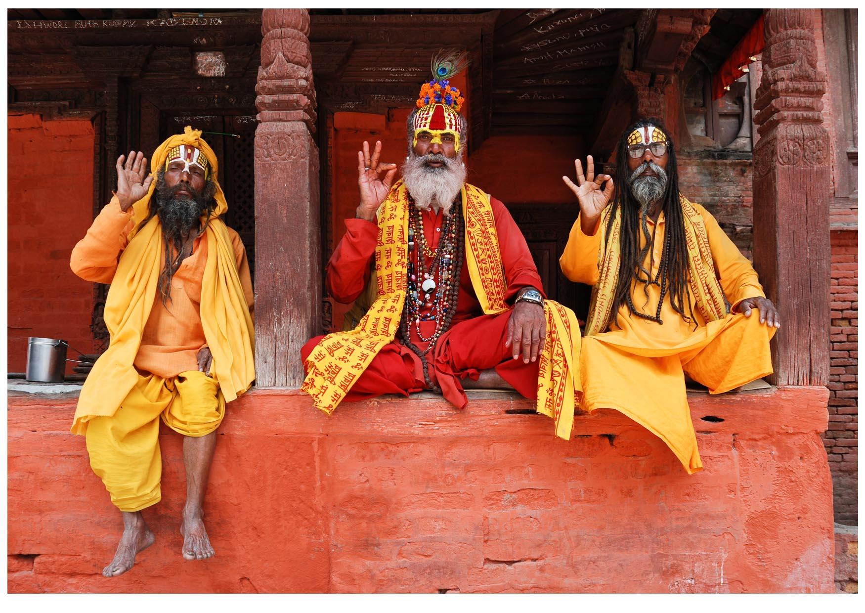 3 sadhus (hindu holymen) in nepal Photo 3 sadhus (hindu holymen) in nepal