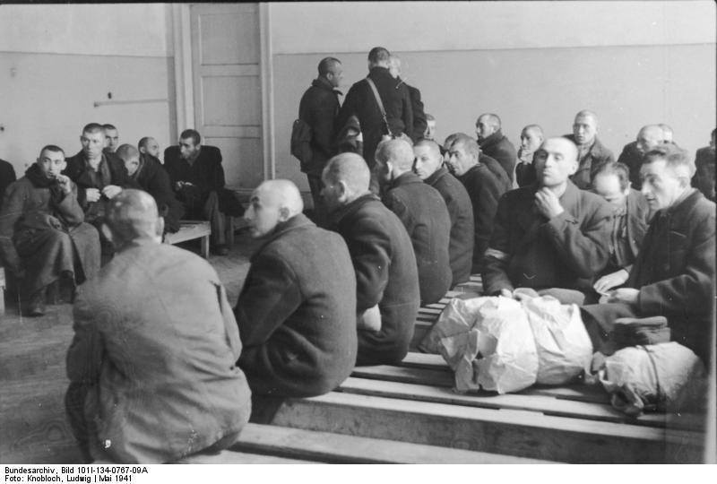 poland - ghetto warsaw - men are waiting Photo poland - ghetto warsaw - men are waiting