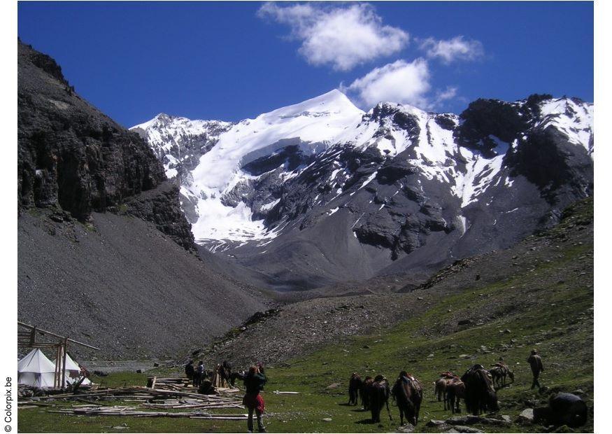 Photo on the boarder with tibet