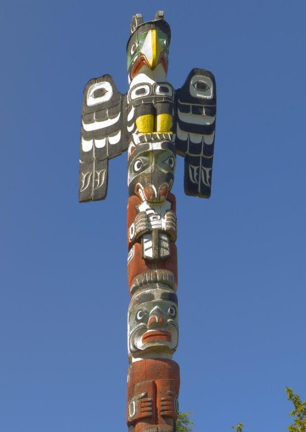 totempole Photo totempole