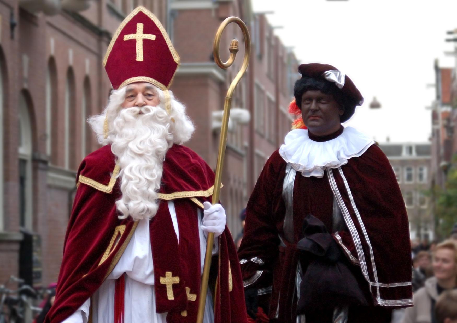 Photo saint nicholas and black peter