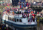 Photos arrival of the boat from St Nicholas