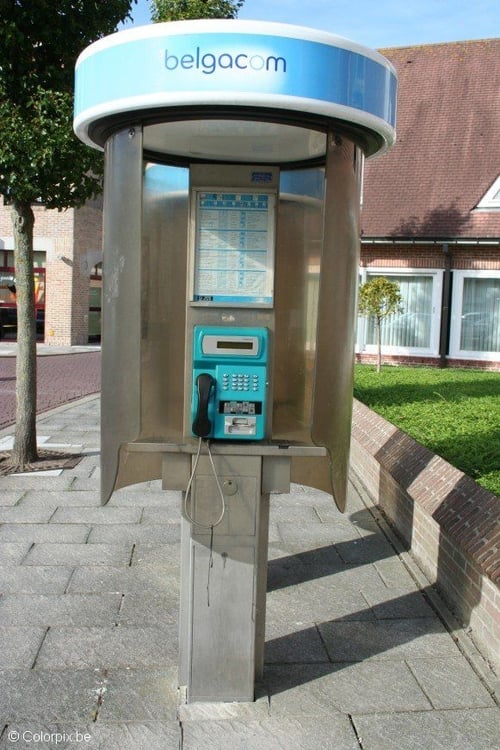 Photo belgian telephone booth