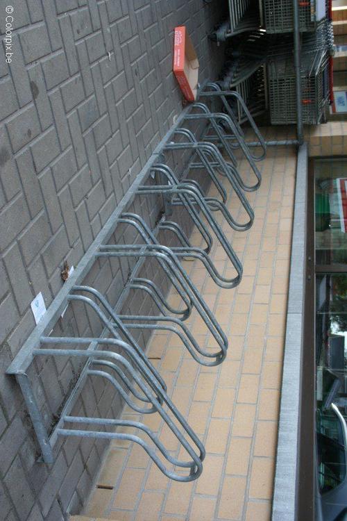 cycle stand