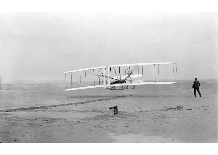 Photo first flight Wright brothers