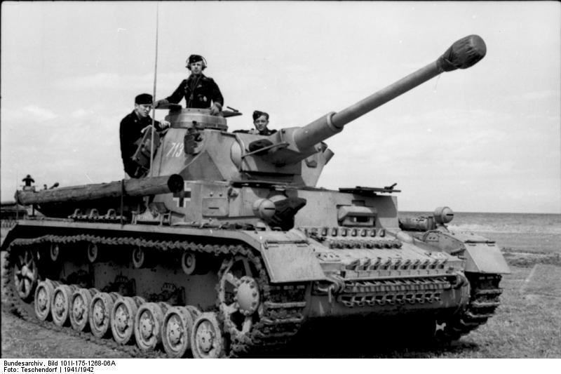 Photo Greece, Tank IV