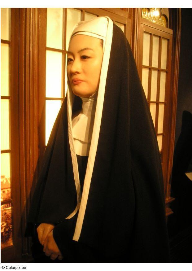 Photo historic reinactment nun