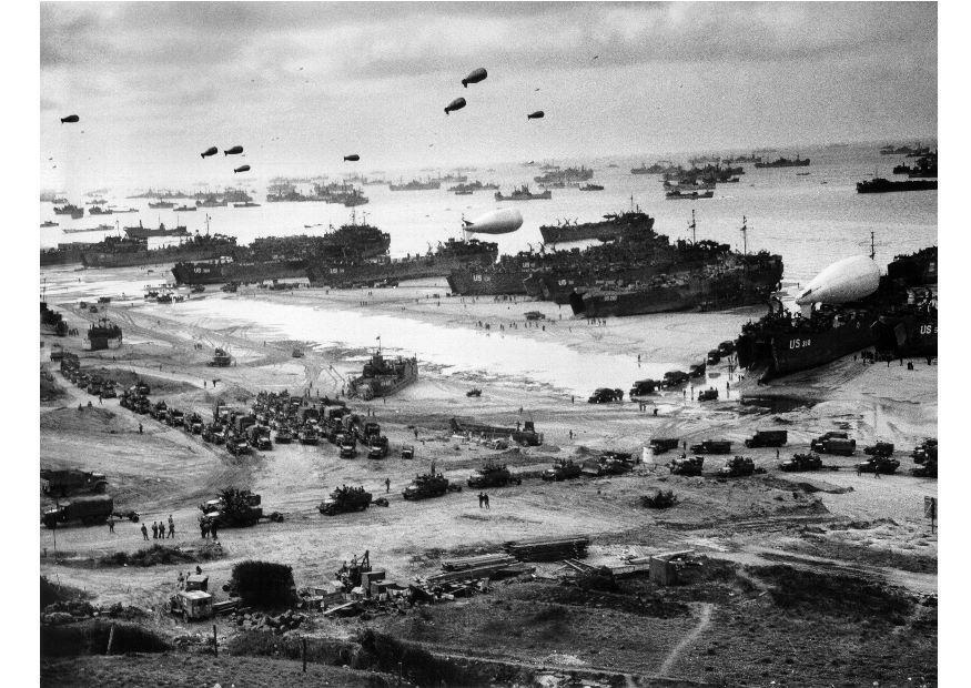 Photo landing at Omaha Beach, Normandy