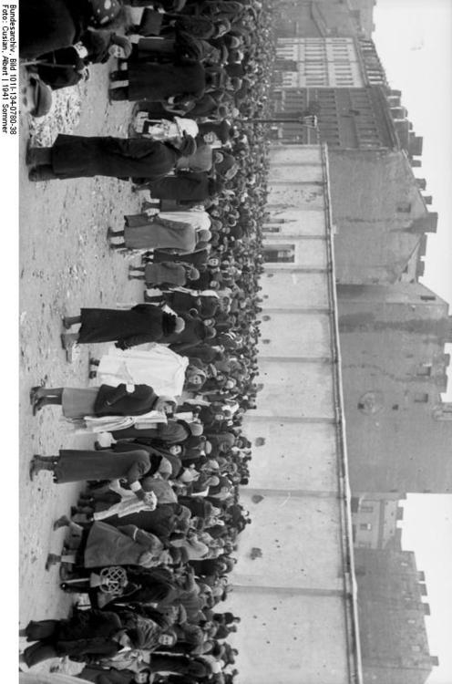 Poland - Ghetto Warsaw - Market Place