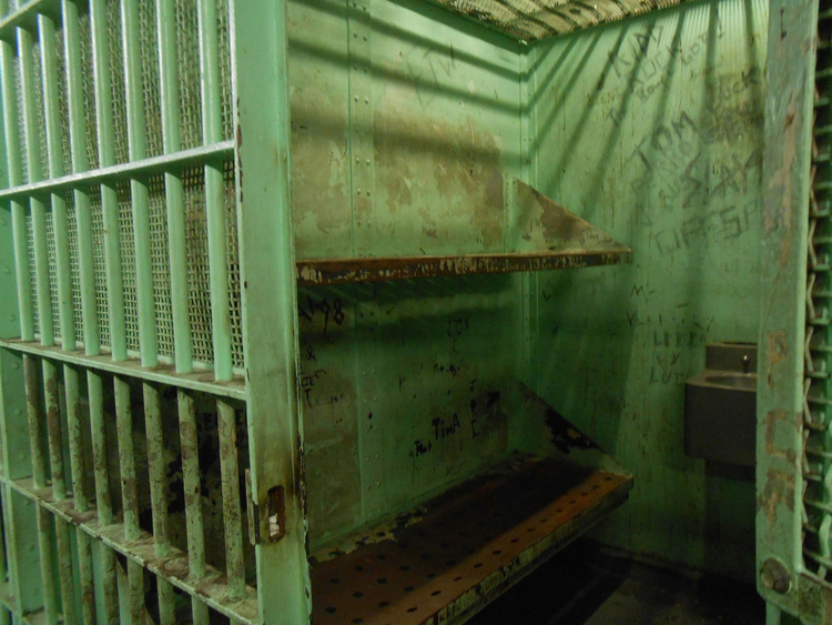 Photo prison cell