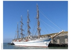 Photo sailing ship