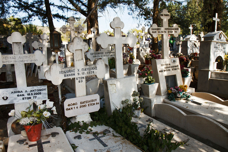 Photo tombstones