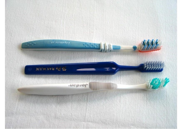 Photo toothbrushes