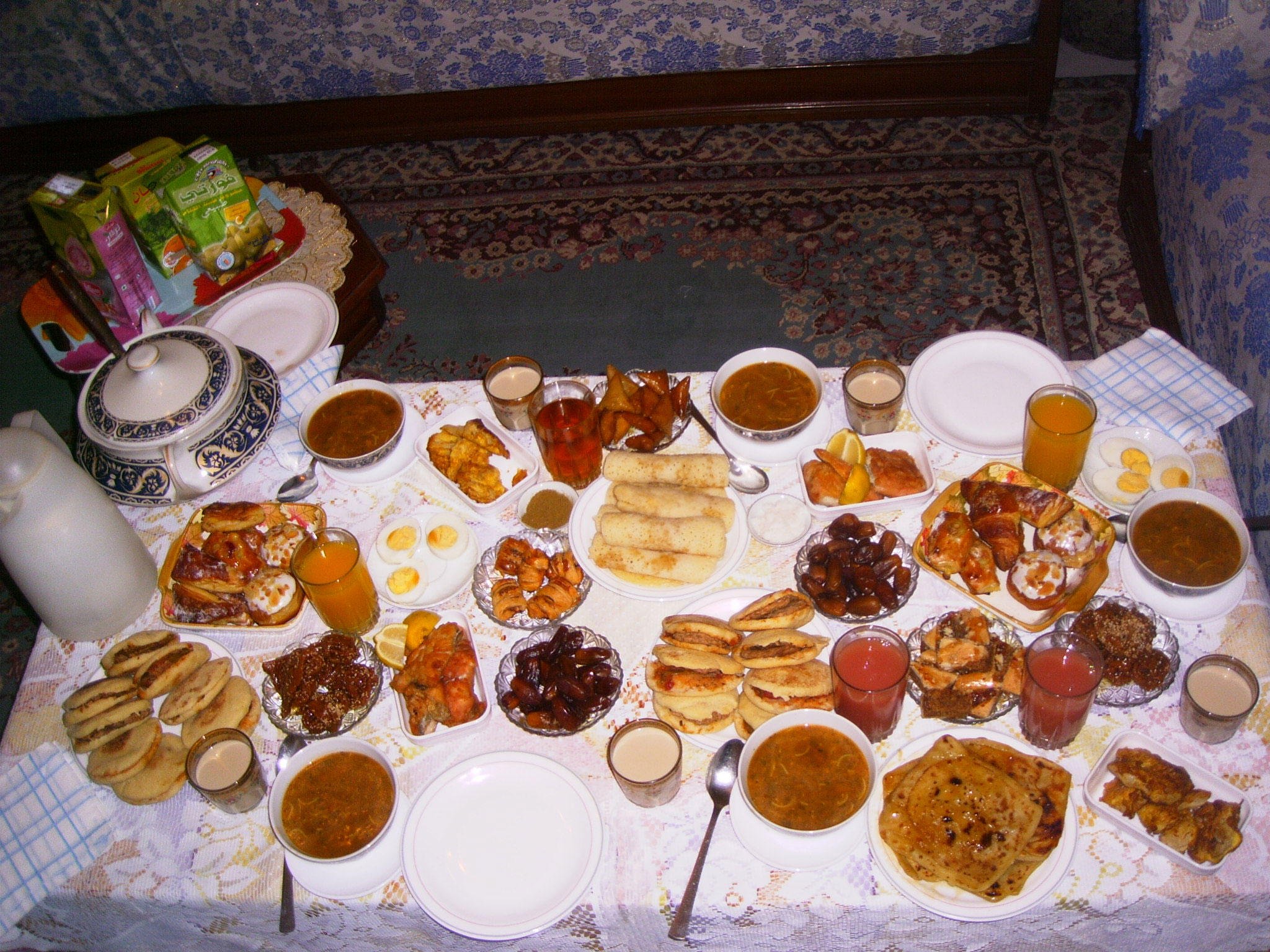 Photo traditional ramadan meal